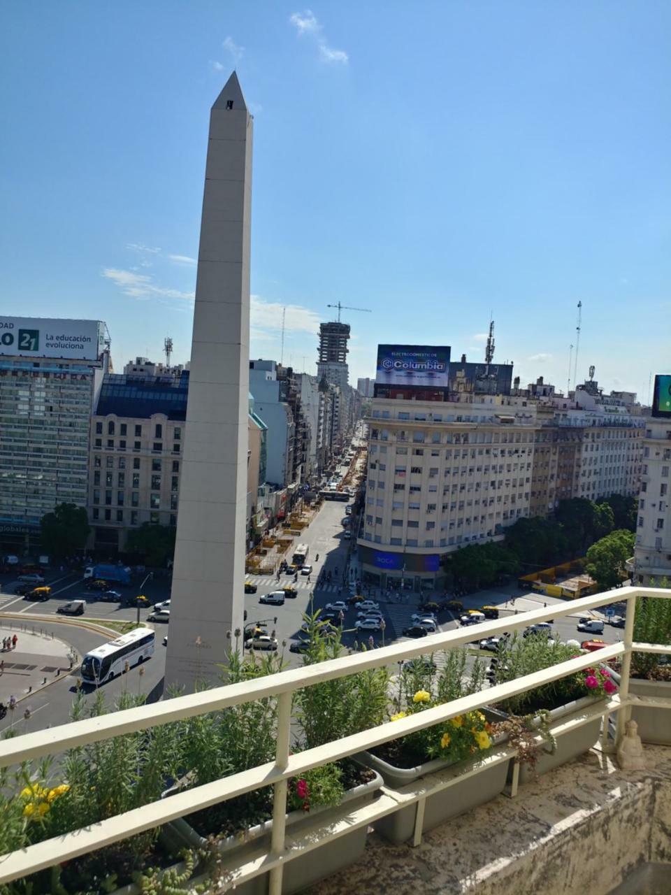 Penthouse Frente Al Obelisco Con Terraza Lägenhet Buenos Aires Exteriör bild