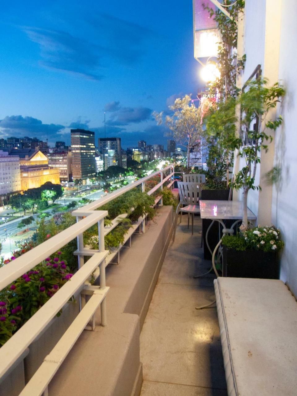 Penthouse Frente Al Obelisco Con Terraza Lägenhet Buenos Aires Exteriör bild